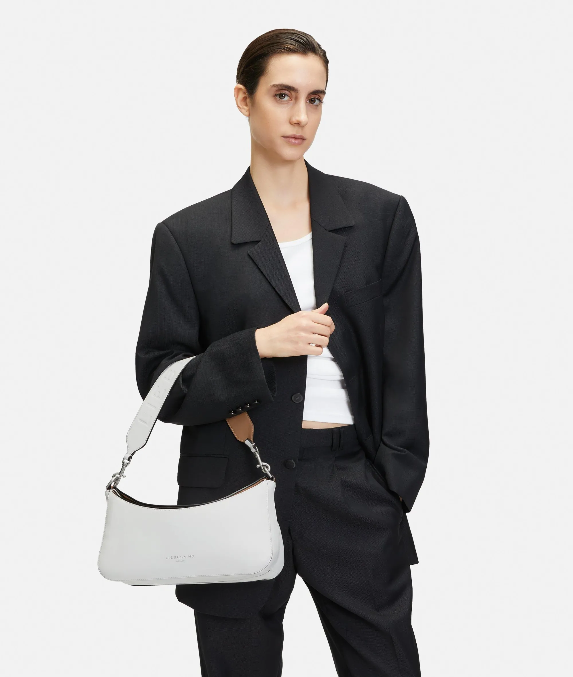 New LIEBESKIND BERLIN Alessa Hobo M weiß