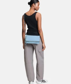 Best LIEBESKIND BERLIN  Aloe Crossbody M himmelblau