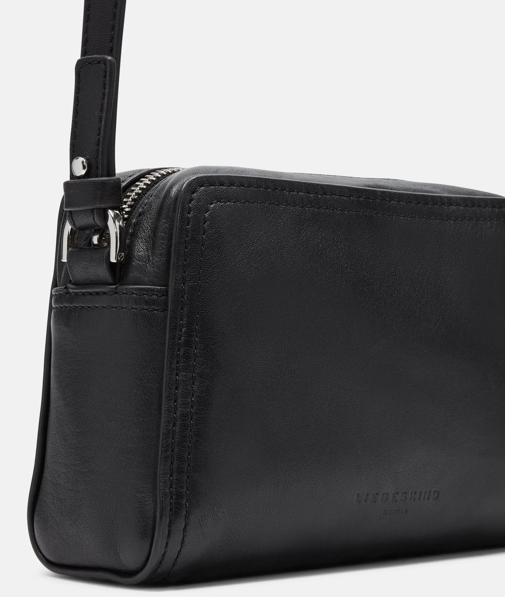 Outlet LIEBESKIND BERLIN Chudy Crossbody S schwarz