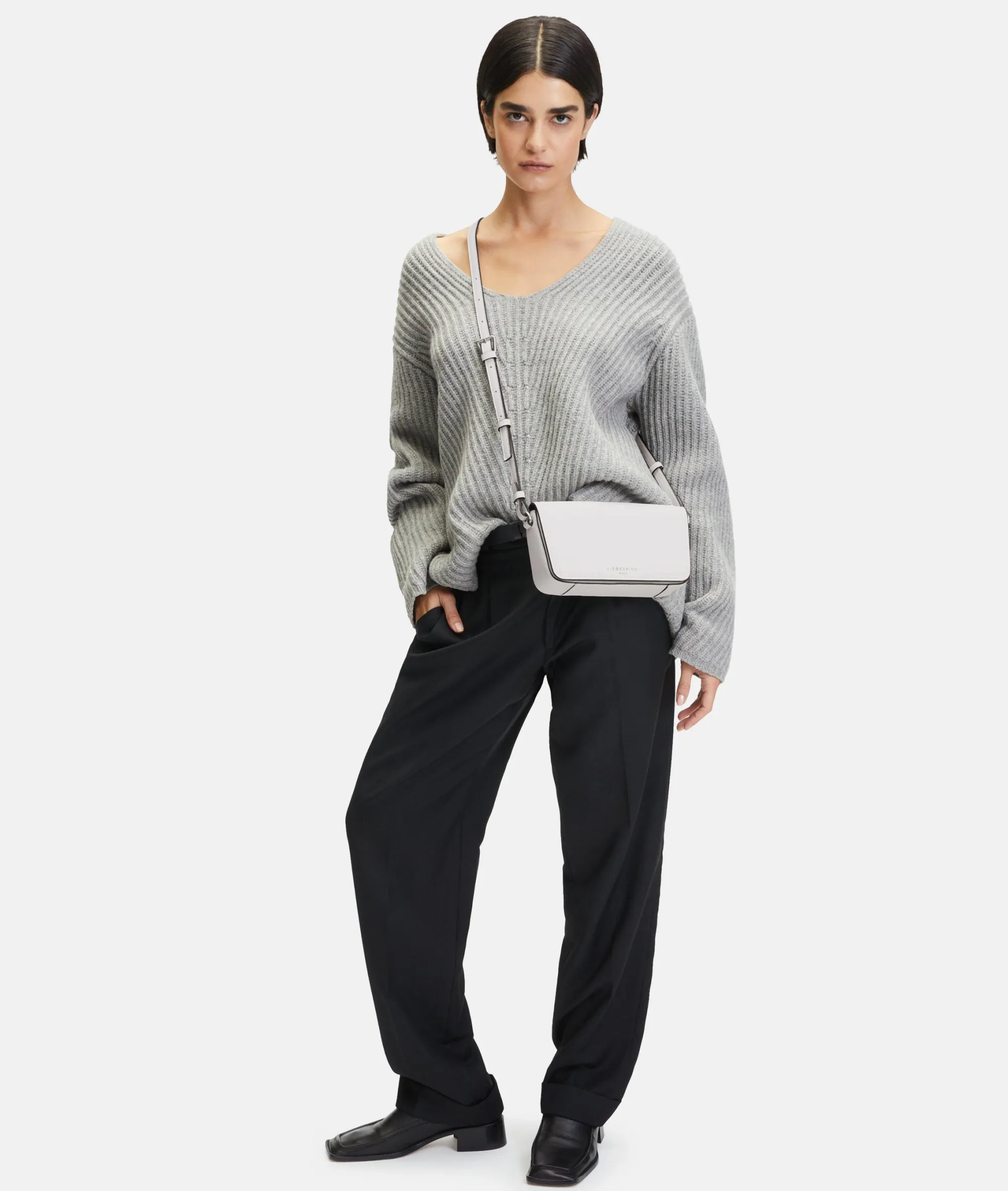 Discount LIEBESKIND BERLIN Chudy Crossbody S weiß