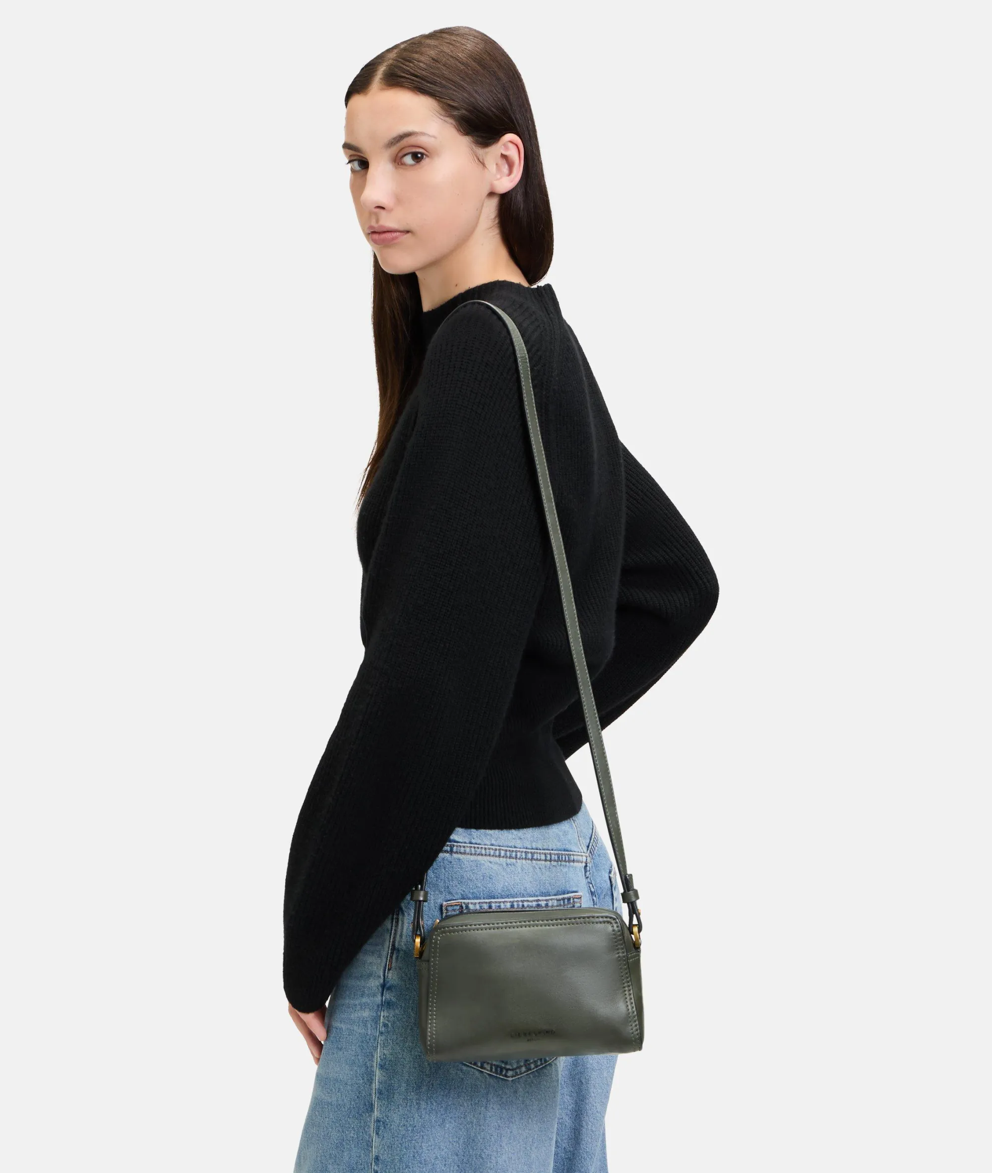 Best LIEBESKIND BERLIN Chudy Crossbody S olivgrün