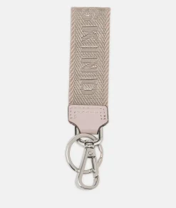 New LIEBESKIND BERLIN  Chudy Keyring zartrosa
