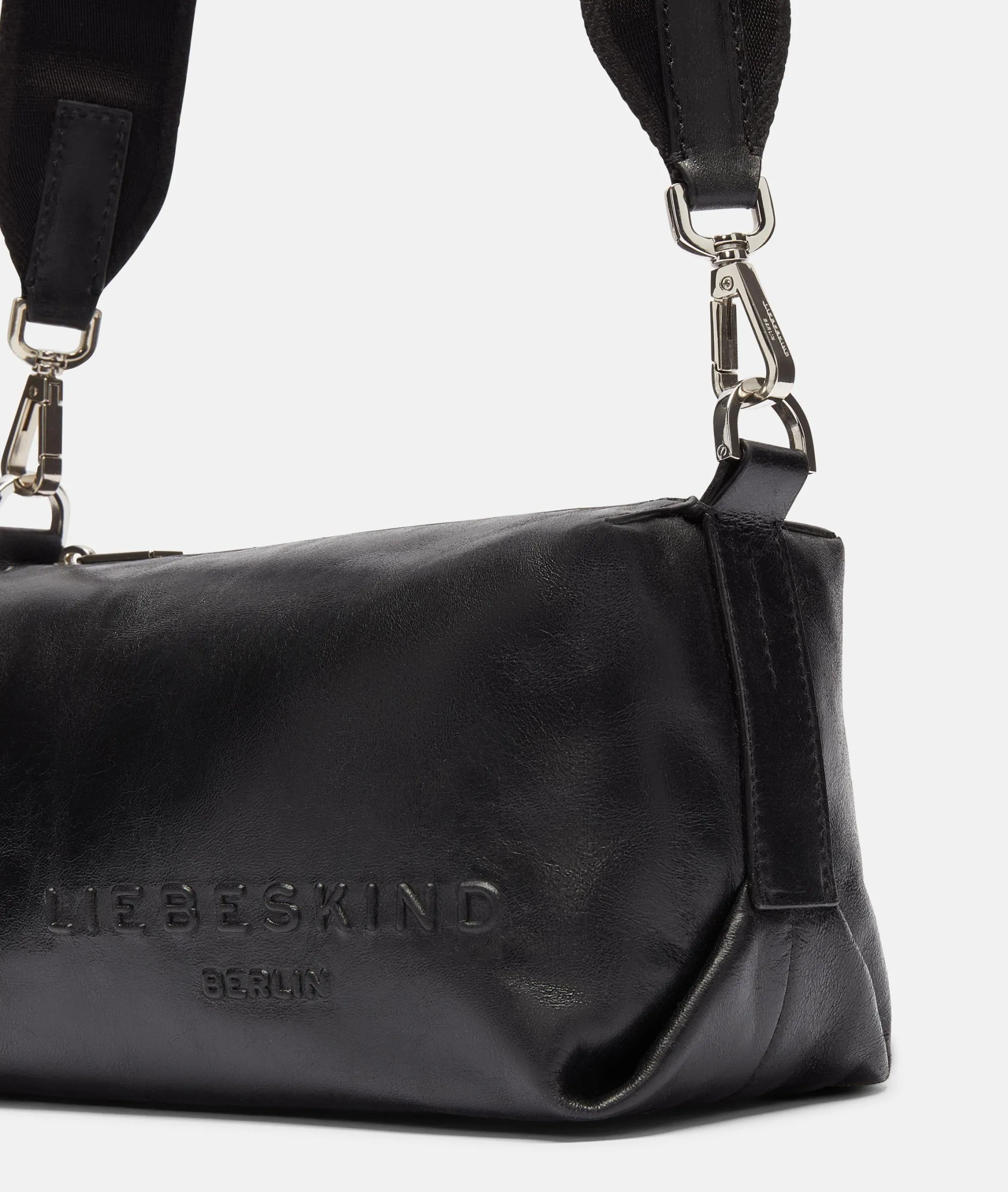 Discount LIEBESKIND BERLIN Elvira Camera Bag S schwarz