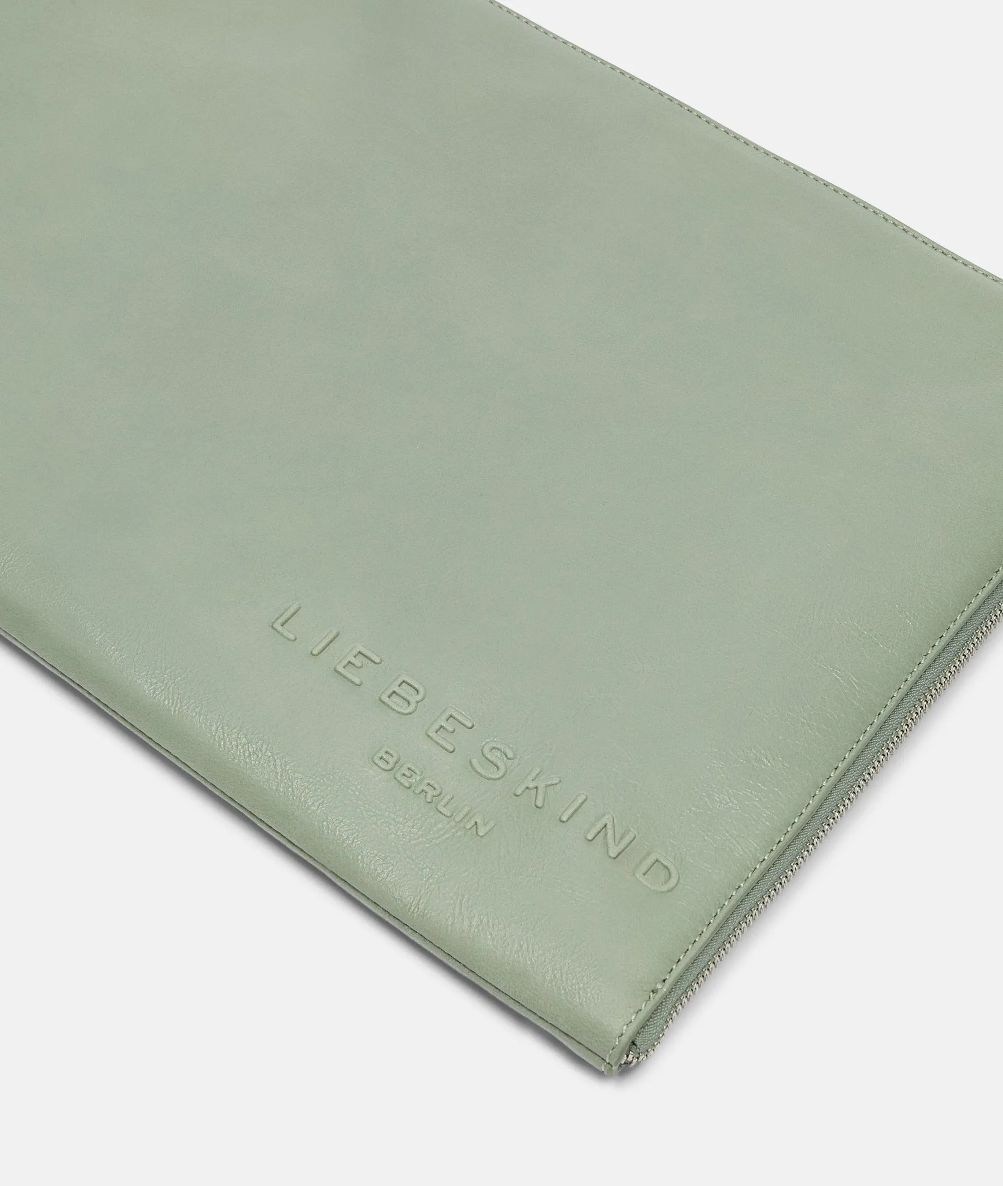 Online LIEBESKIND BERLIN Elvira Laptop Case salbeigrün