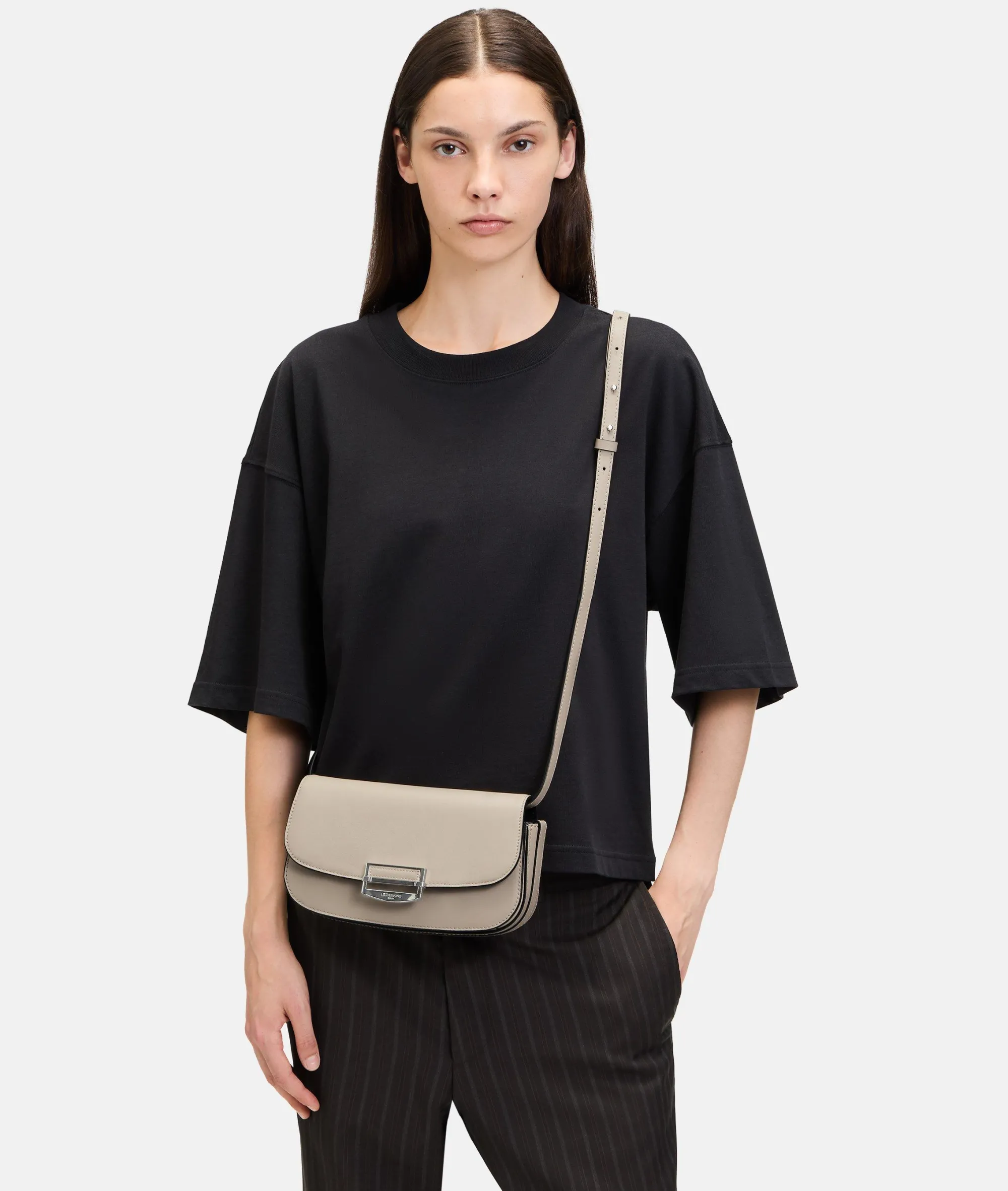 LIEBESKIND BERLIN Ezra Crossbody S beige