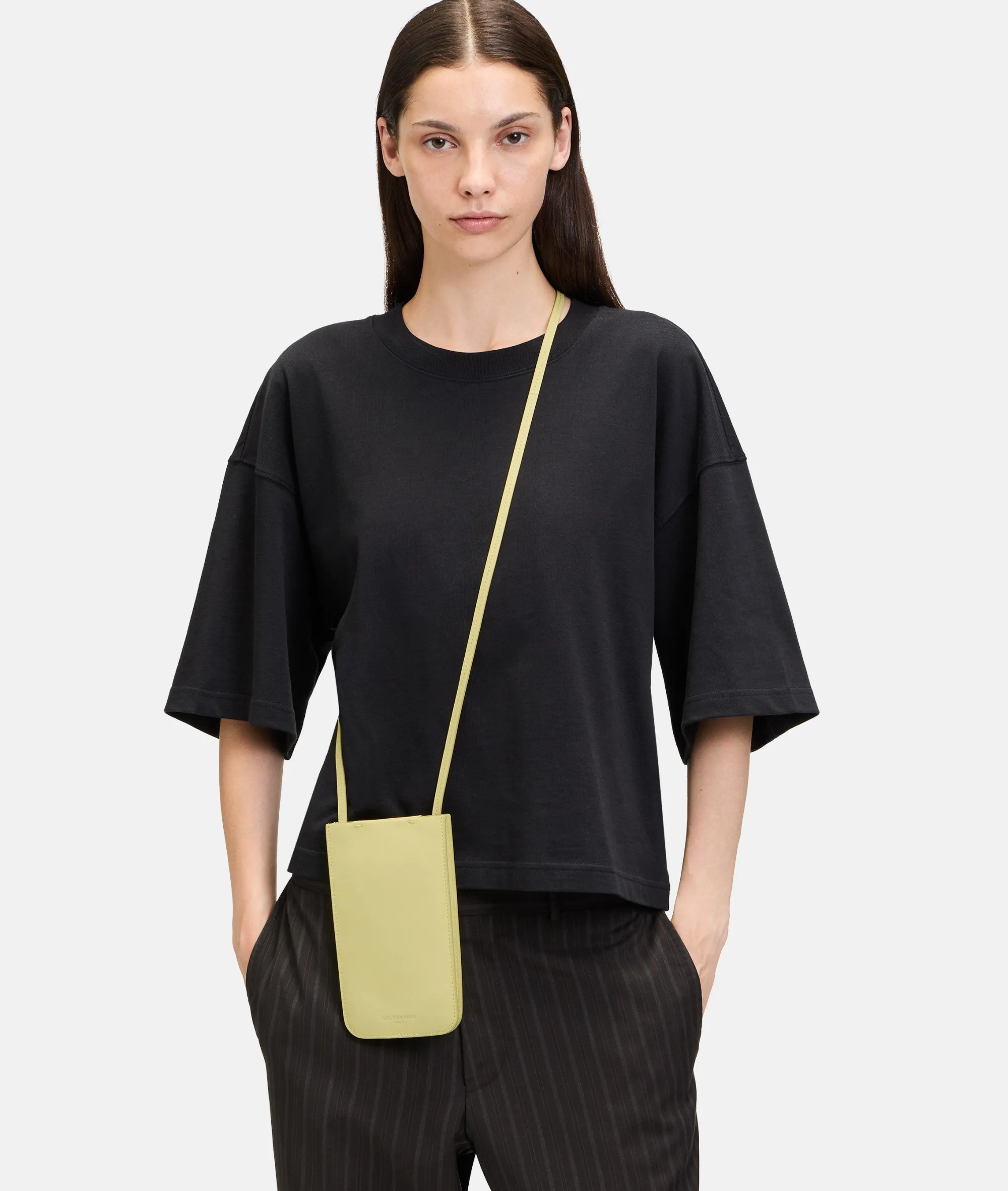 Best LIEBESKIND BERLIN Ezra Mobile Pouch helleszitrone