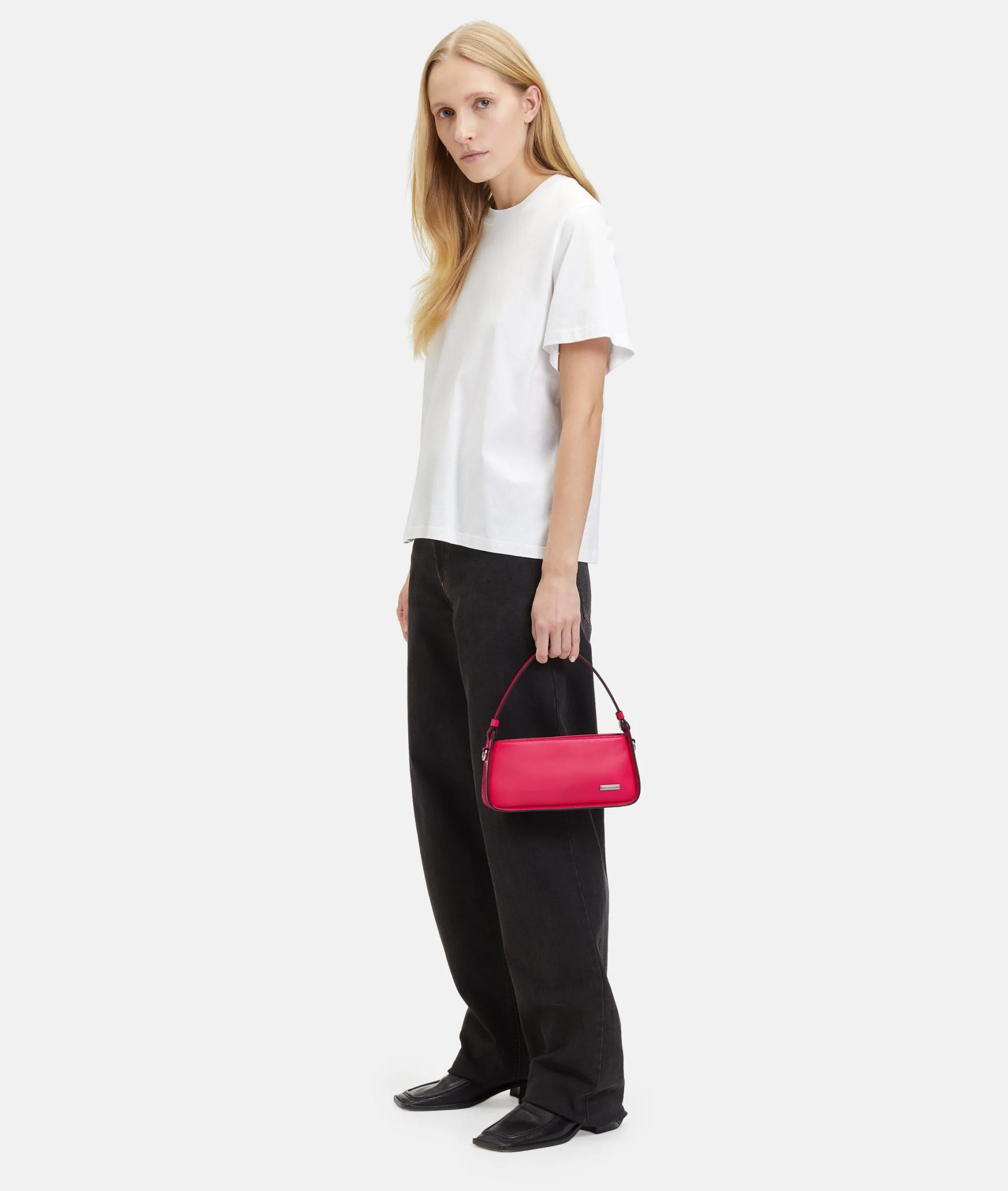 Outlet LIEBESKIND BERLIN Franzis Crossbody XS himbeere