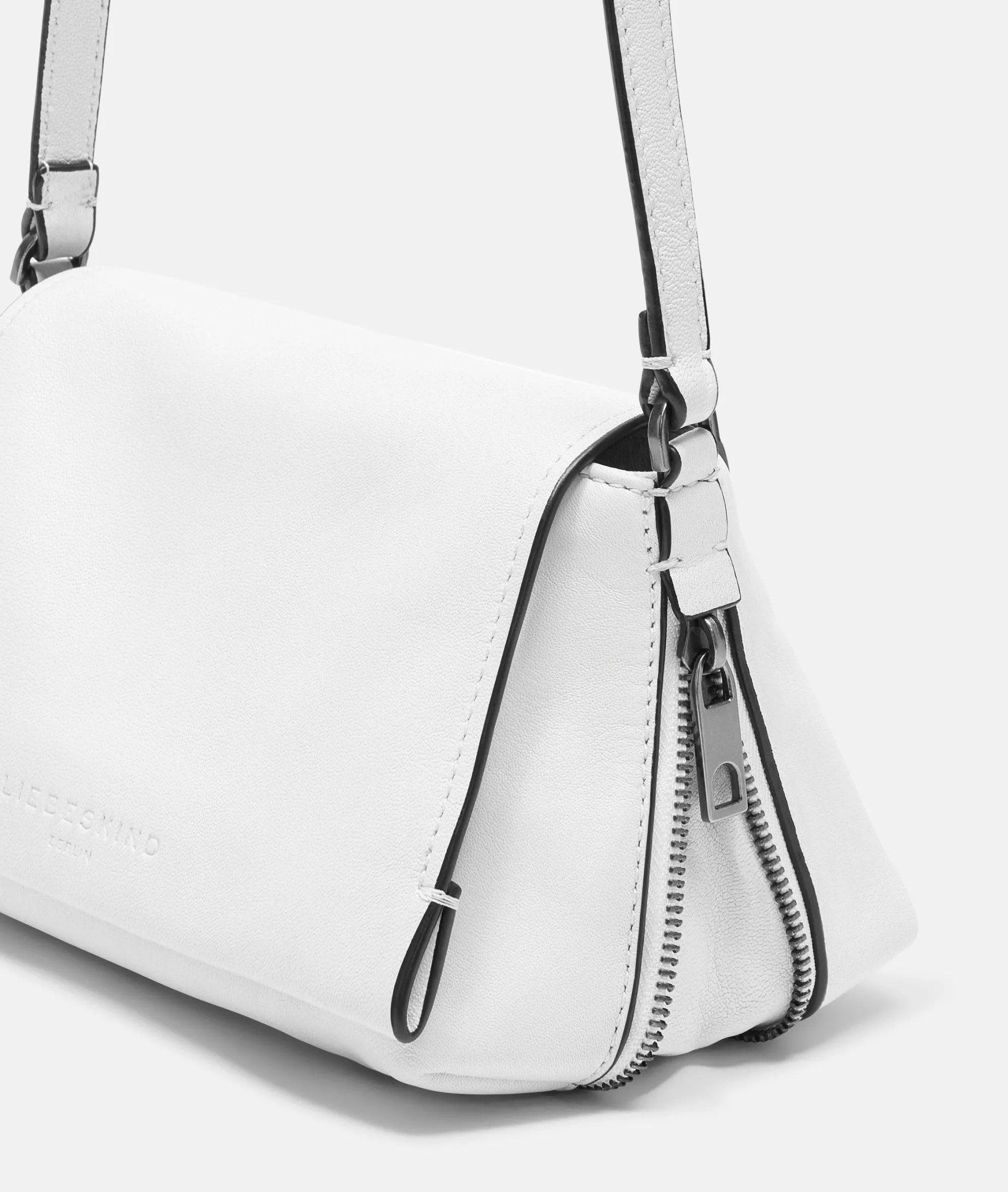 LIEBESKIND BERLIN Hera Crossbody S weiß