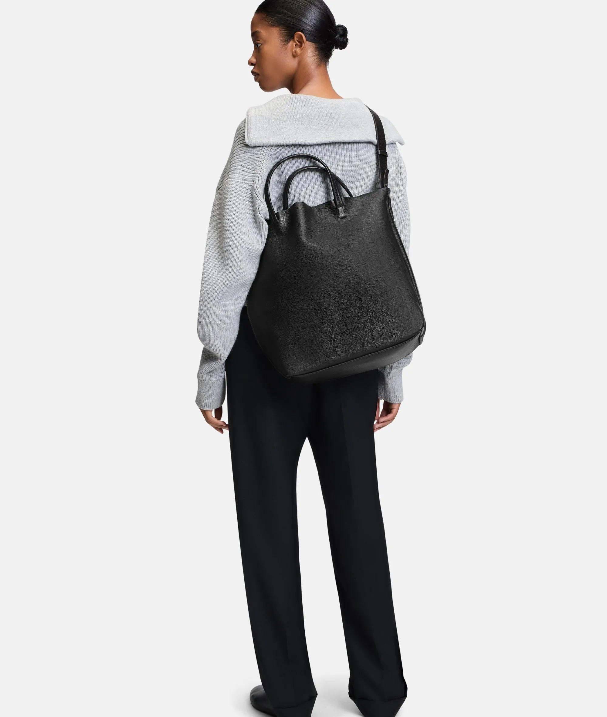 LIEBESKIND BERLIN Hera Tote L schwarz