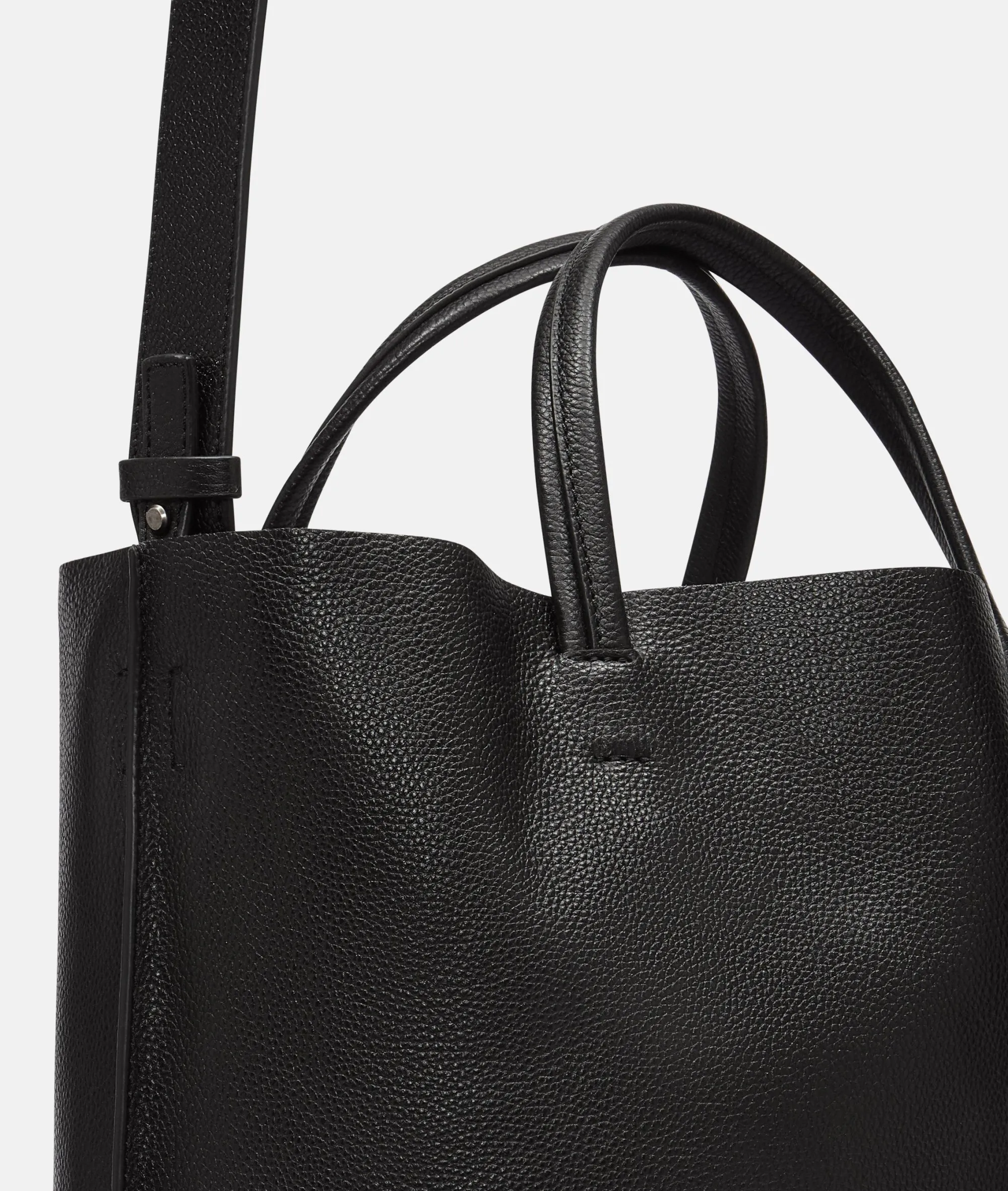 LIEBESKIND BERLIN Hera Tote L schwarz