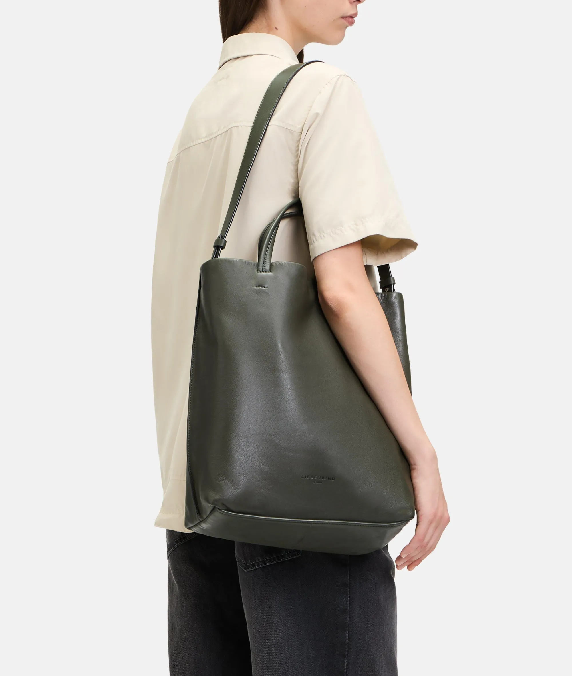 Outlet LIEBESKIND BERLIN Hera Tote L olivgrün
