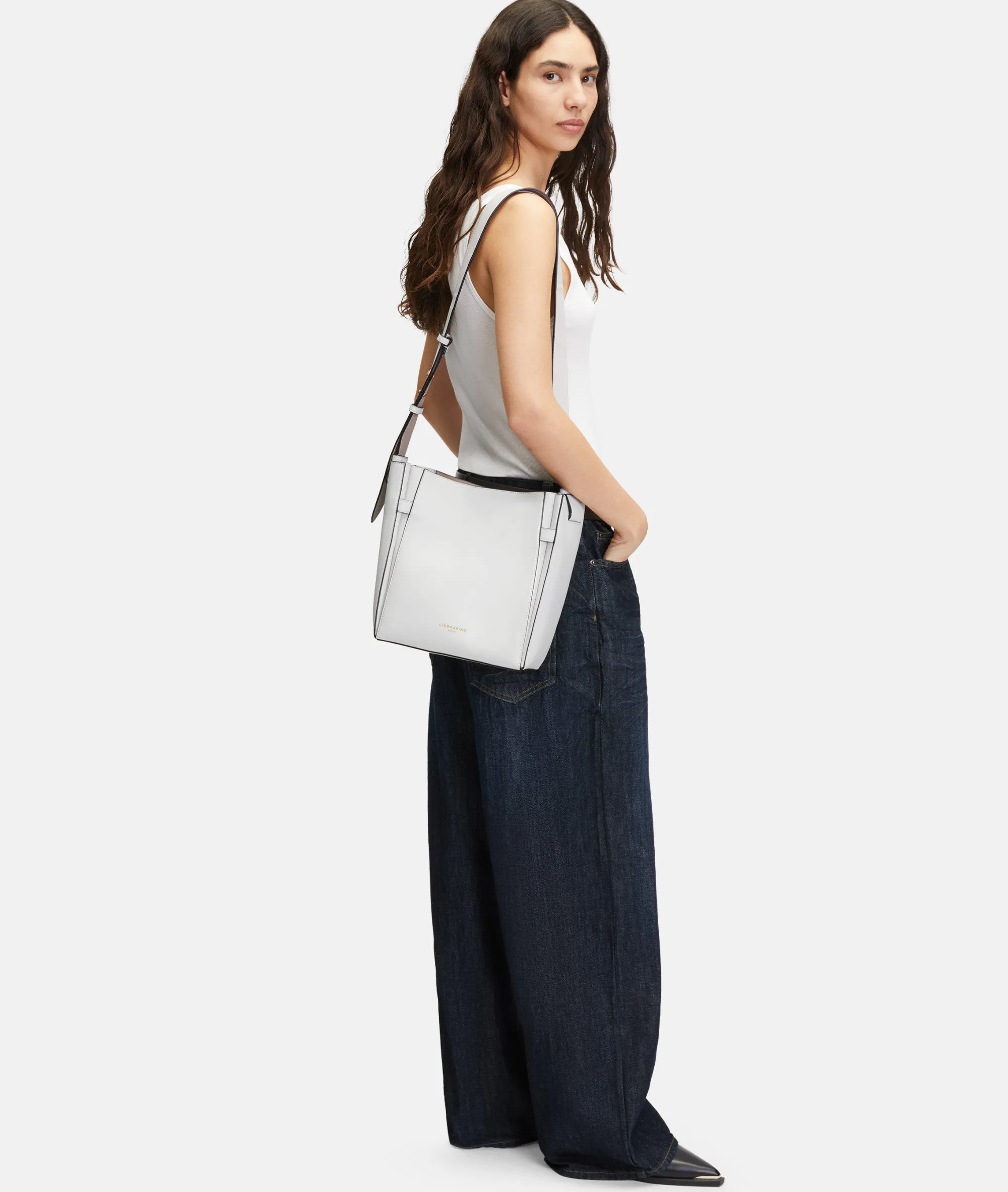 Sale LIEBESKIND BERLIN Hilla Hobo M weiß