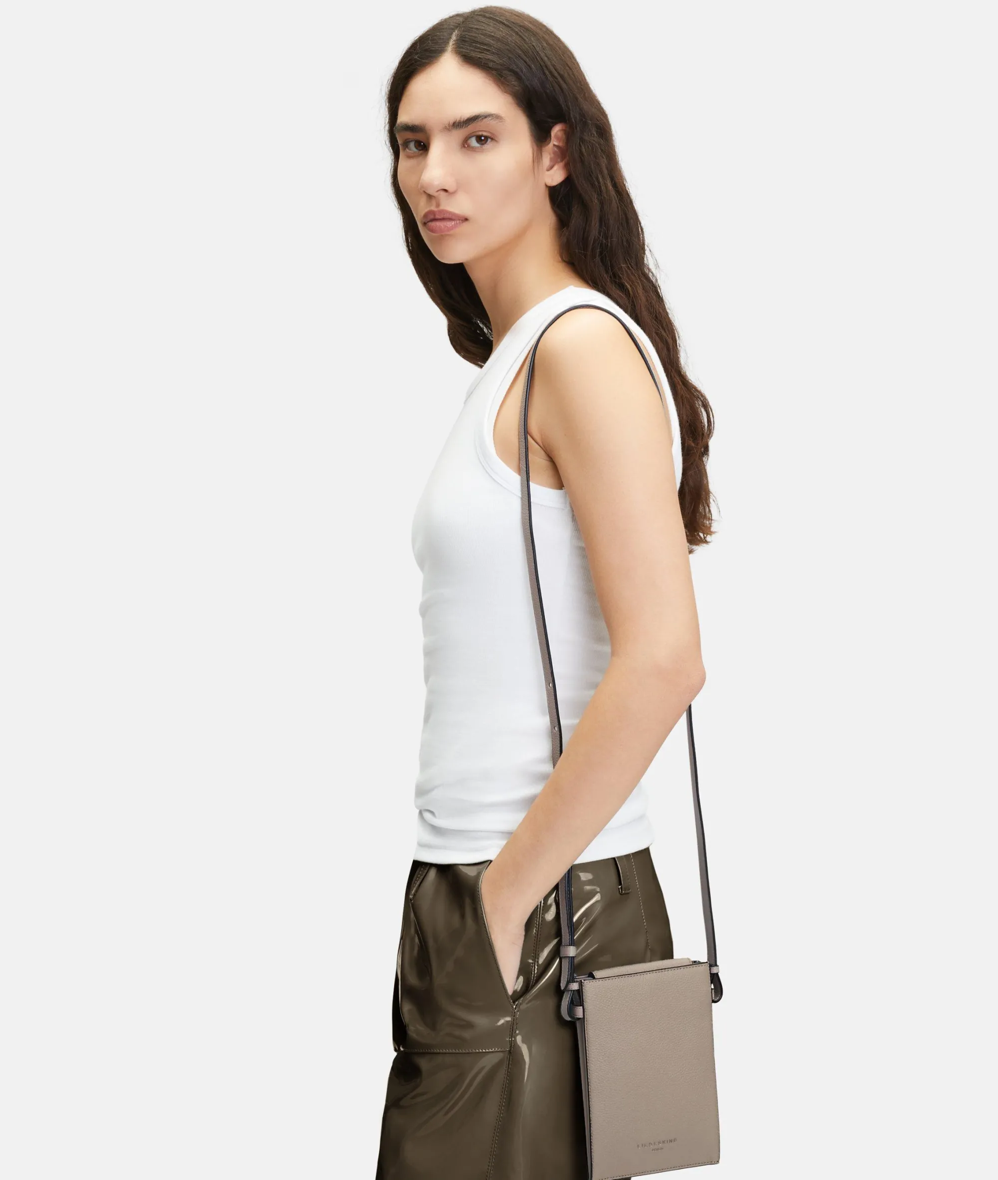 Discount LIEBESKIND BERLIN Hilla Mobile Pouch beige