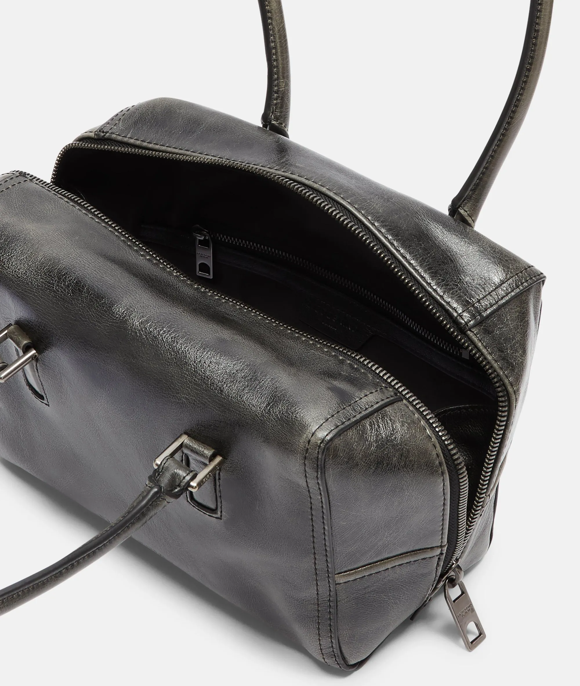 Discount LIEBESKIND BERLIN Kayla Satchel S graphit