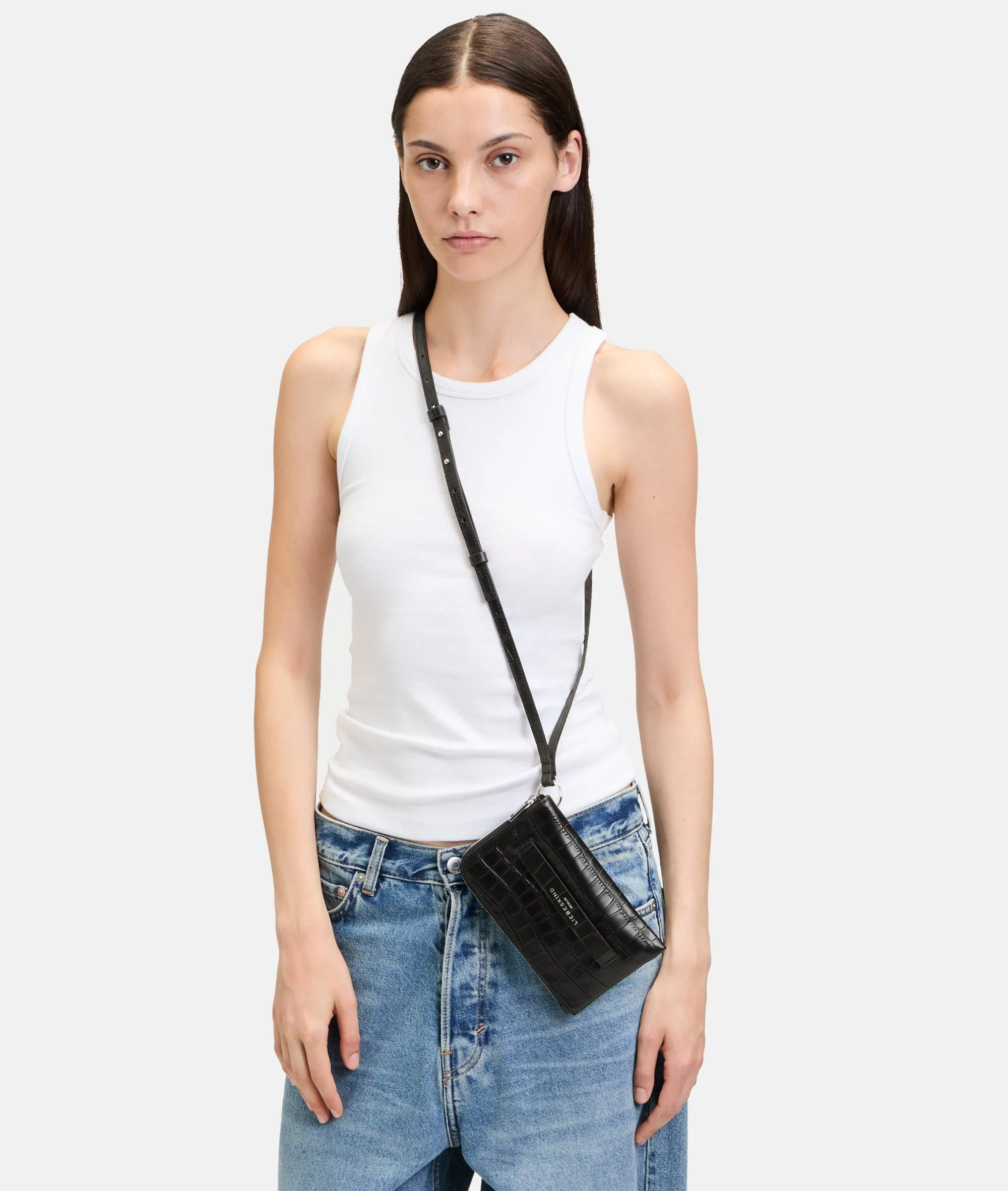 LIEBESKIND BERLIN Kroko Lora Pouch schwarz