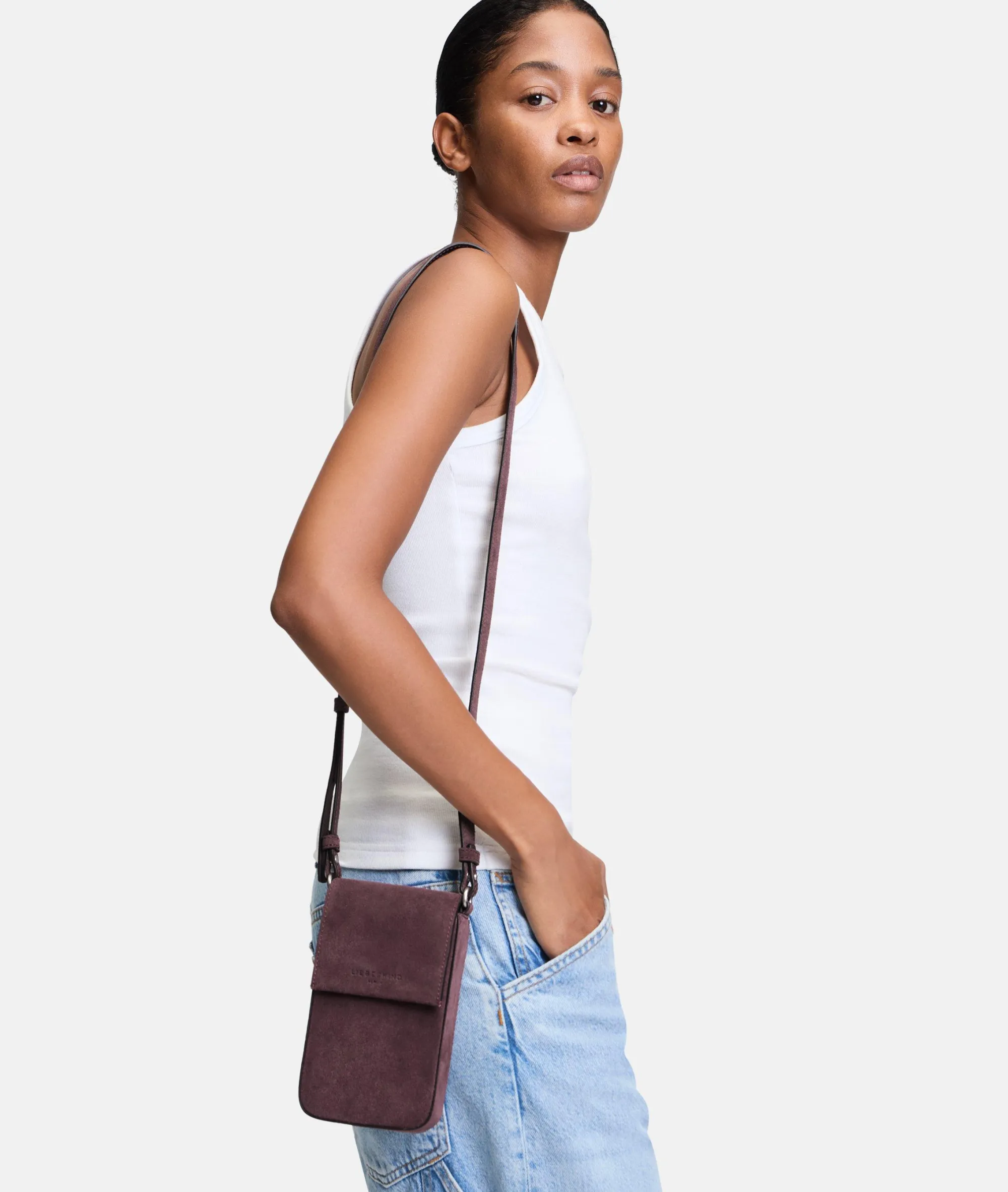 Online LIEBESKIND BERLIN Lea Mobile Pouch bordeaux
