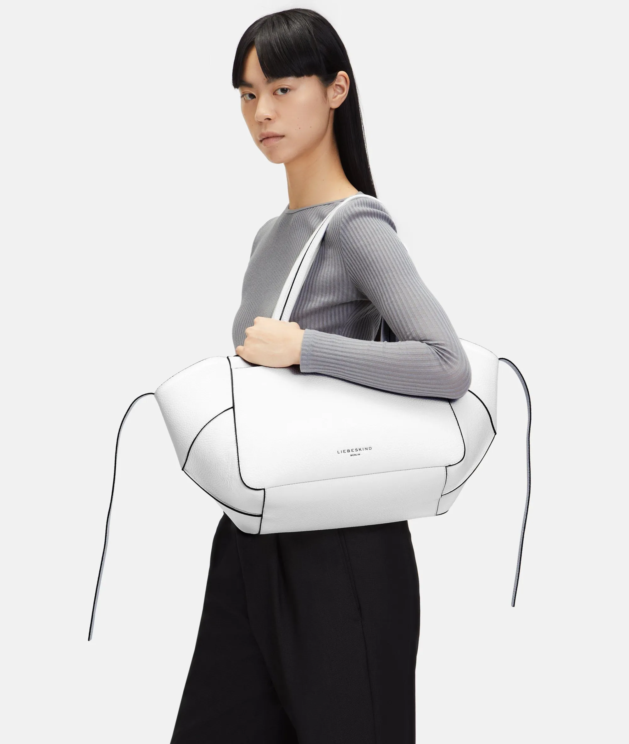 Discount LIEBESKIND BERLIN Lilly Shopper M weiß
