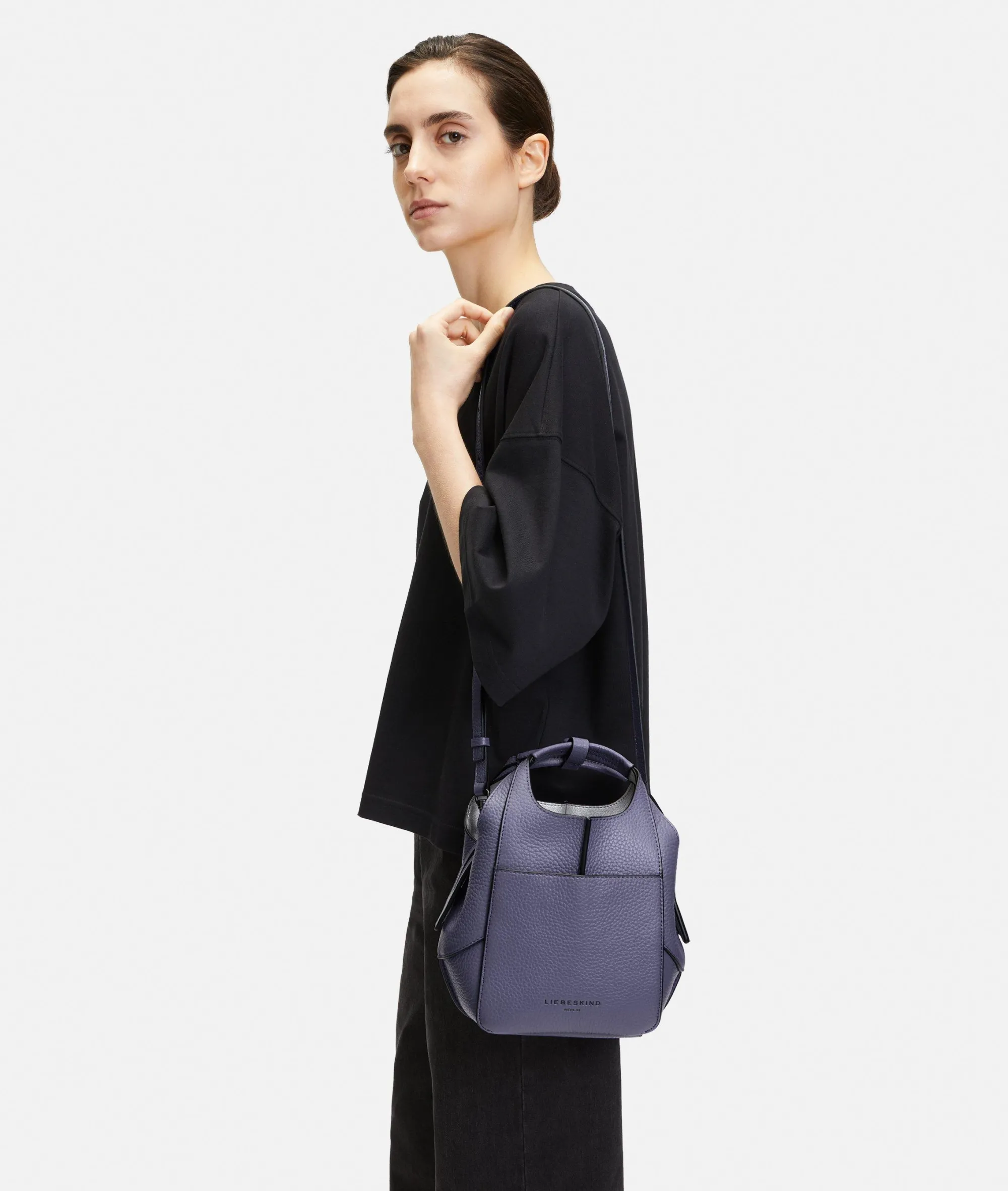New LIEBESKIND BERLIN Lilly Tote S lila