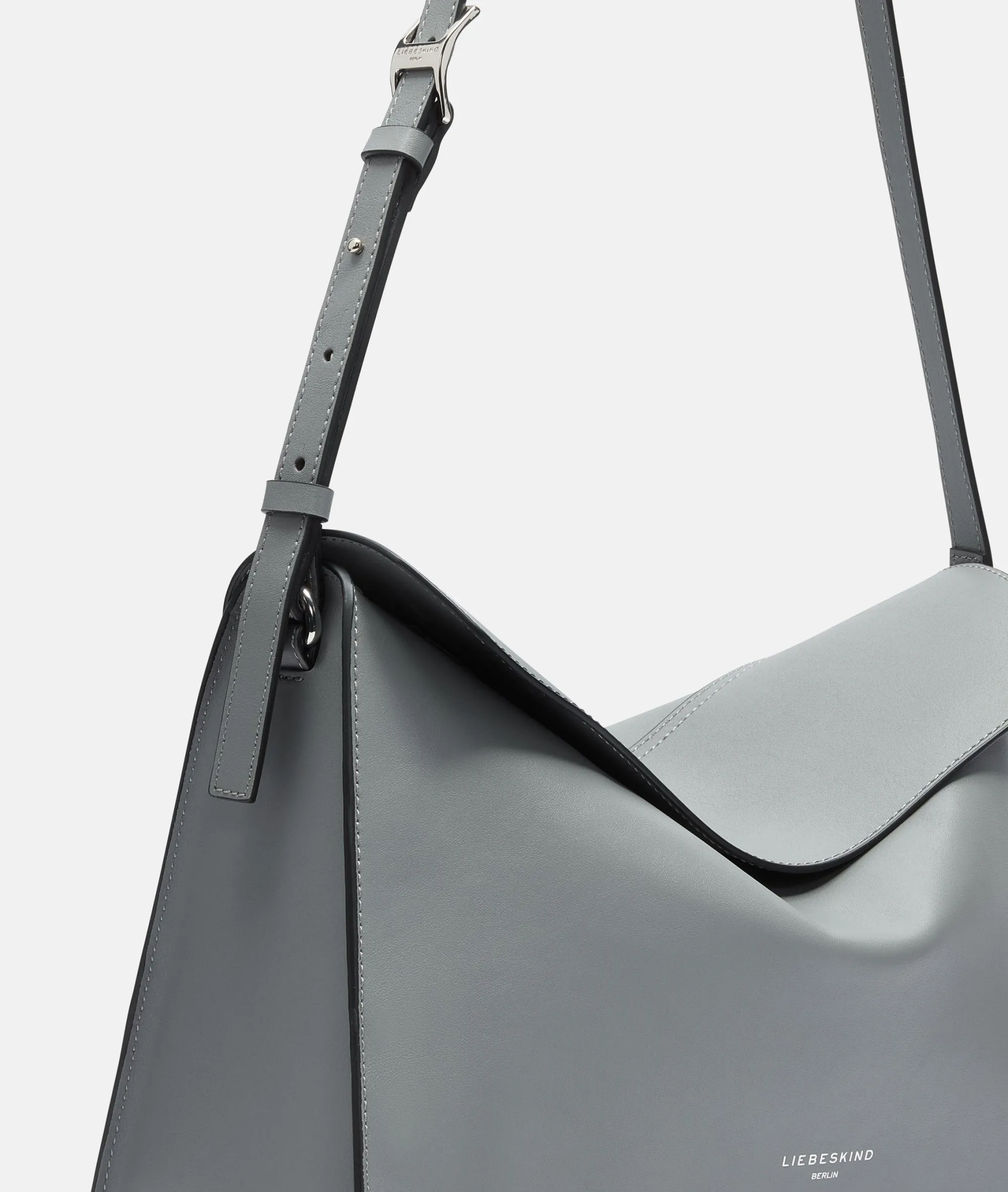 New LIEBESKIND BERLIN Lora Crossbody M graumeliert