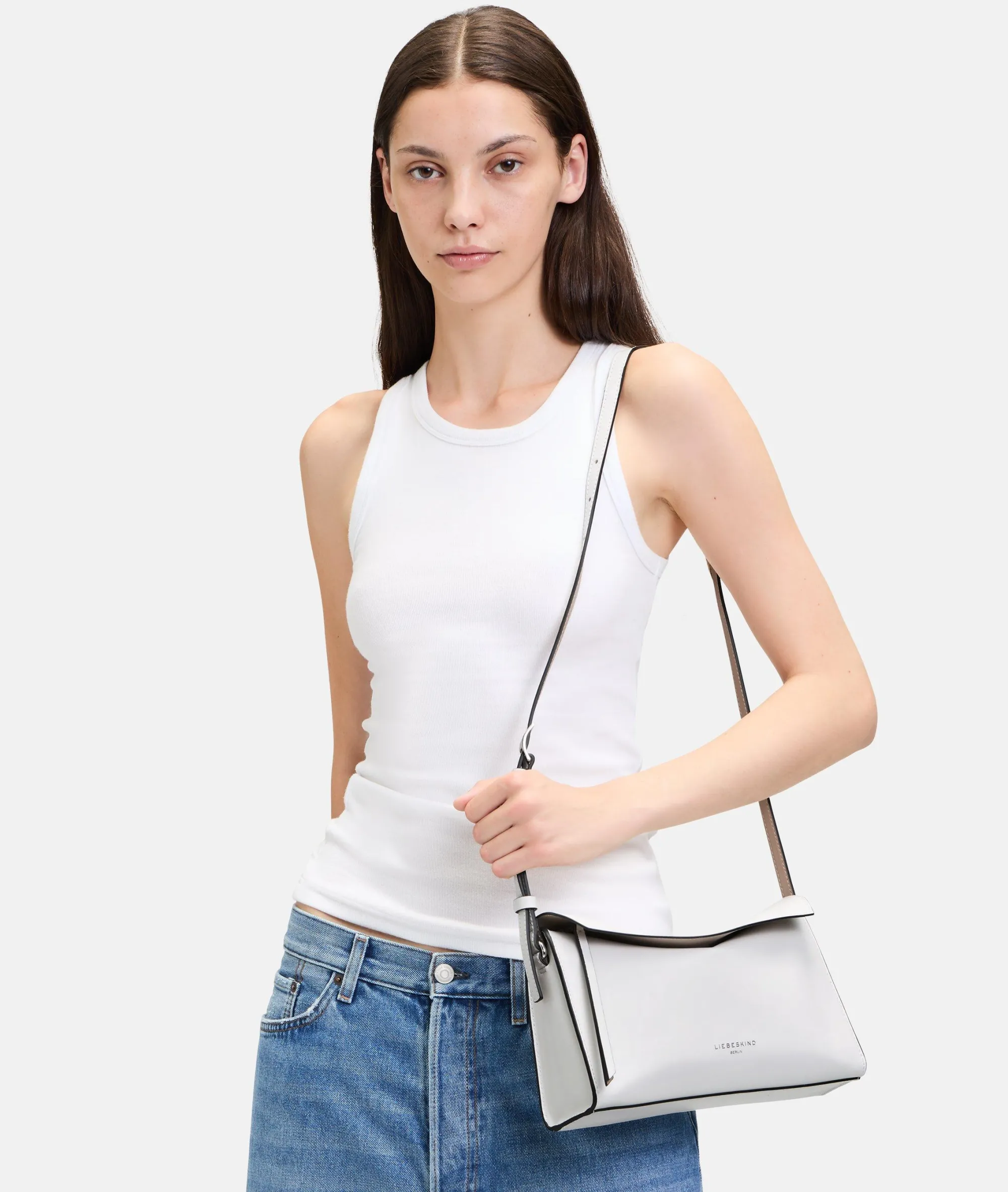 Outlet LIEBESKIND BERLIN Lora Crossbody S weiß