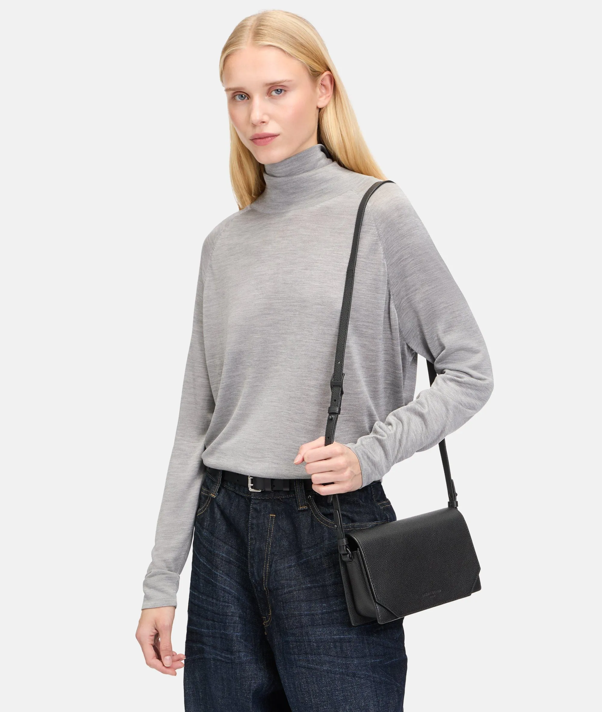 Best LIEBESKIND BERLIN Lora Crossbody S schwarz