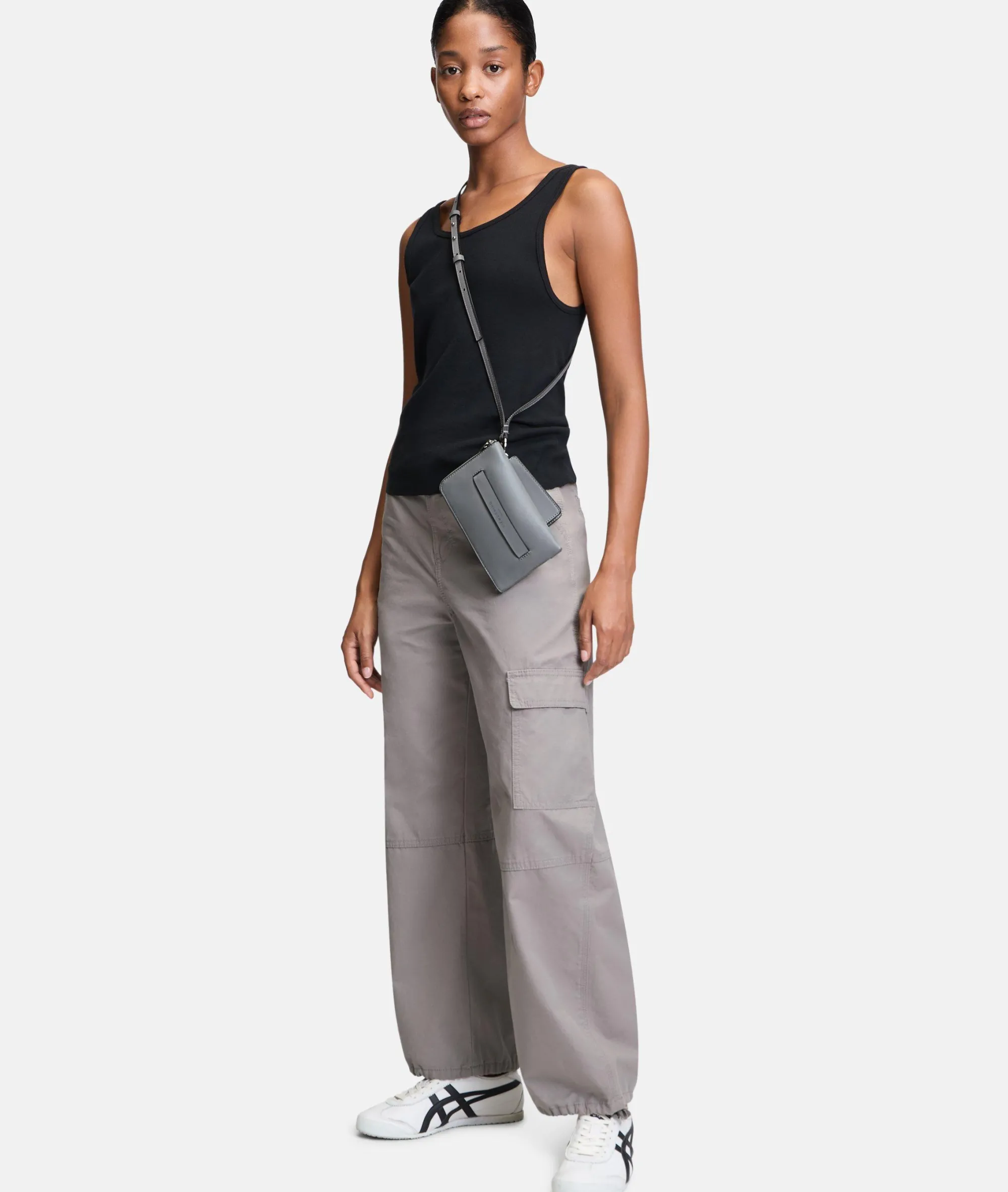 Clearance LIEBESKIND BERLIN Lora Pouch grau