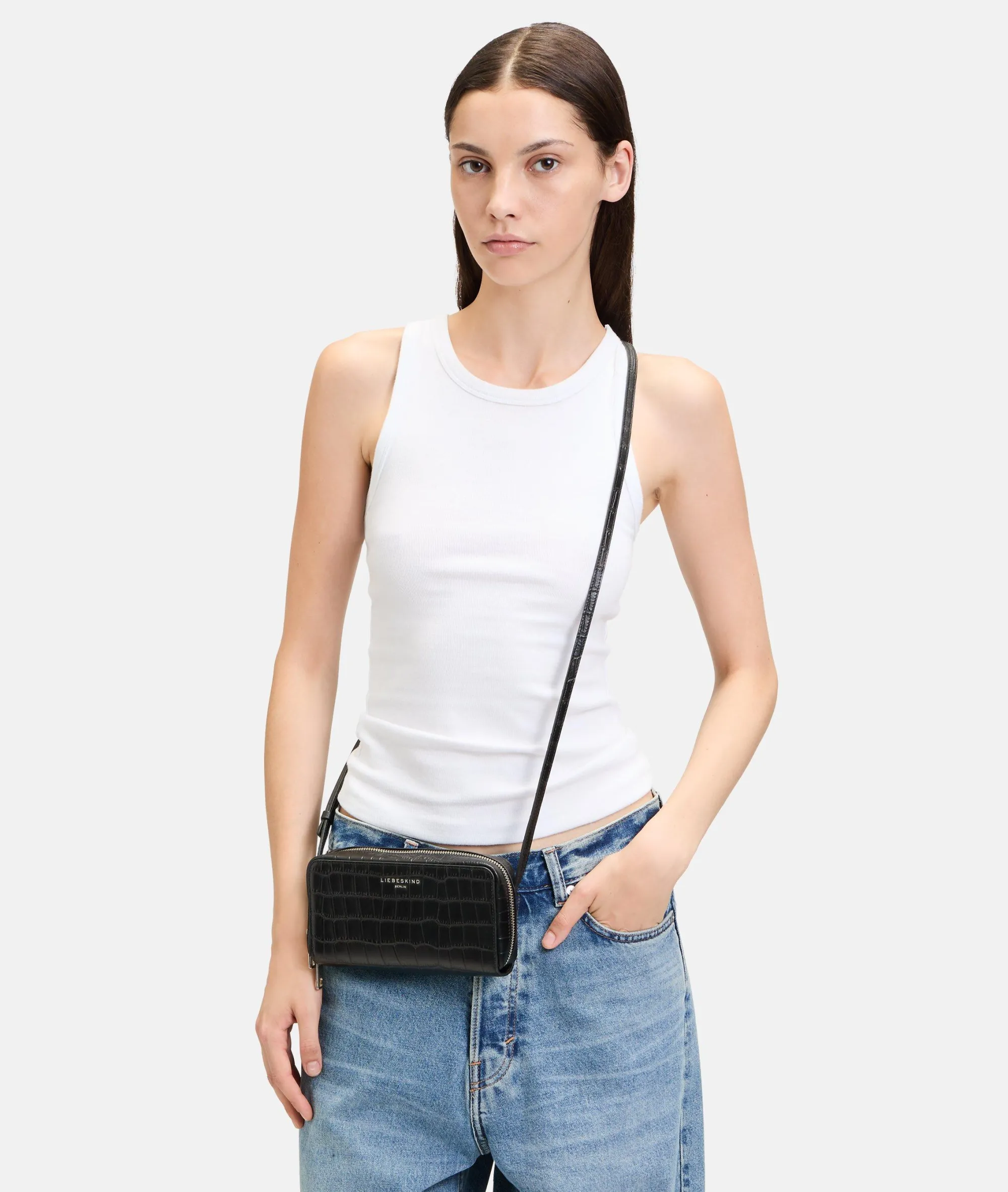Best LIEBESKIND BERLIN Lou Crossbody XS schwarz