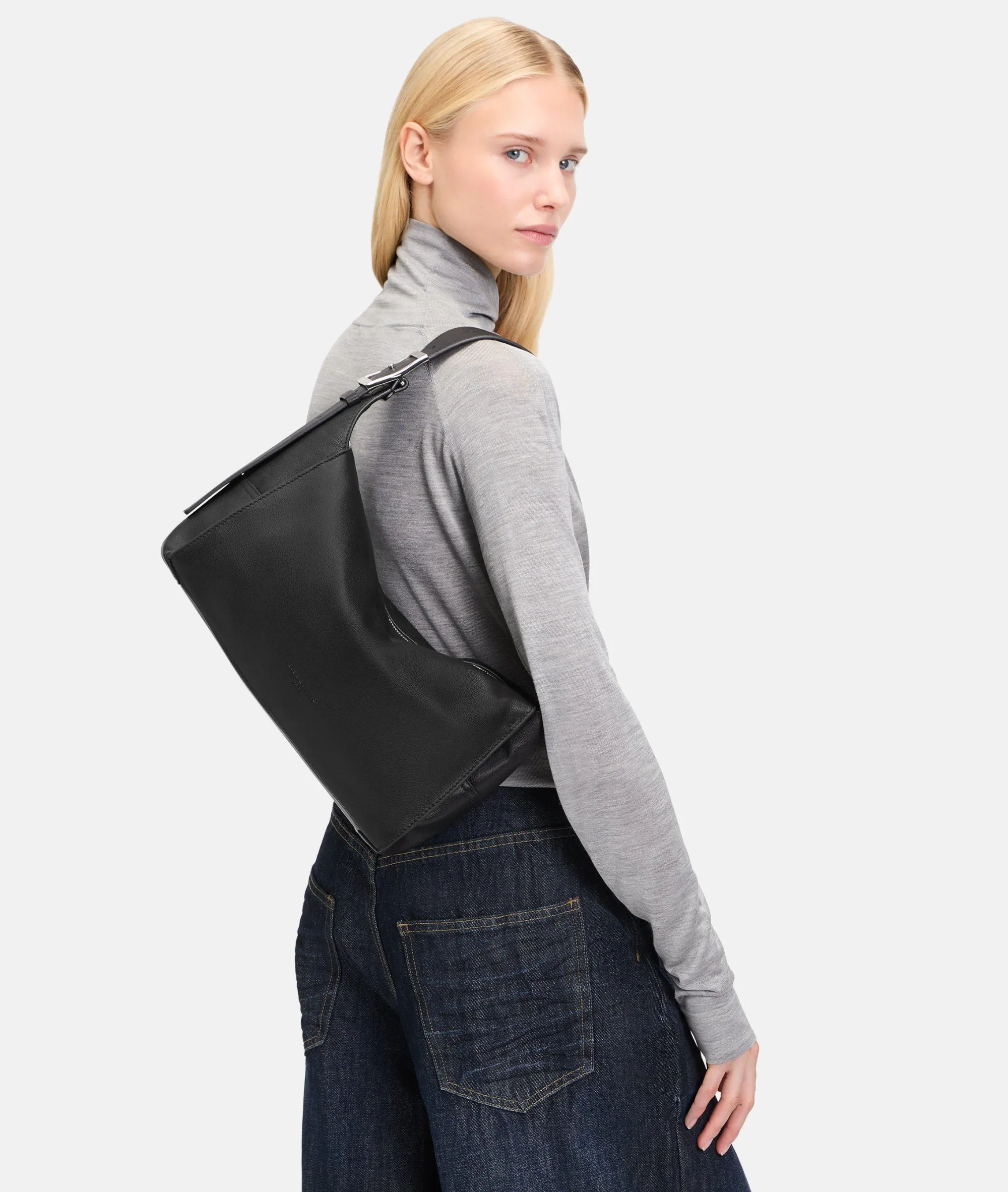 Outlet LIEBESKIND BERLIN Lou Hobo M schwarz