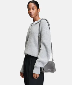Online LIEBESKIND BERLIN  Metallic Luka Crossbody silber
