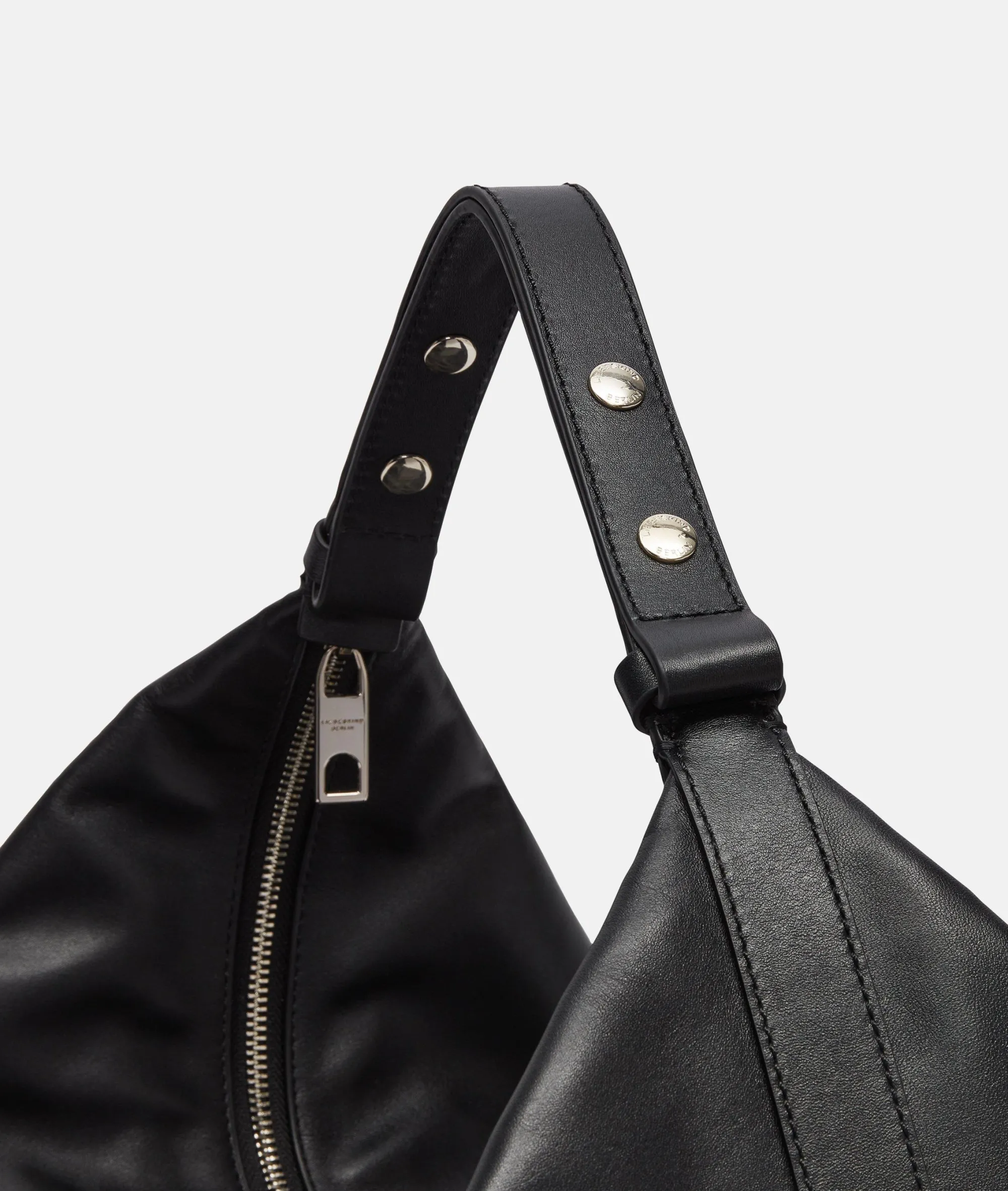 Sale LIEBESKIND BERLIN Paris Hobo L schwarz
