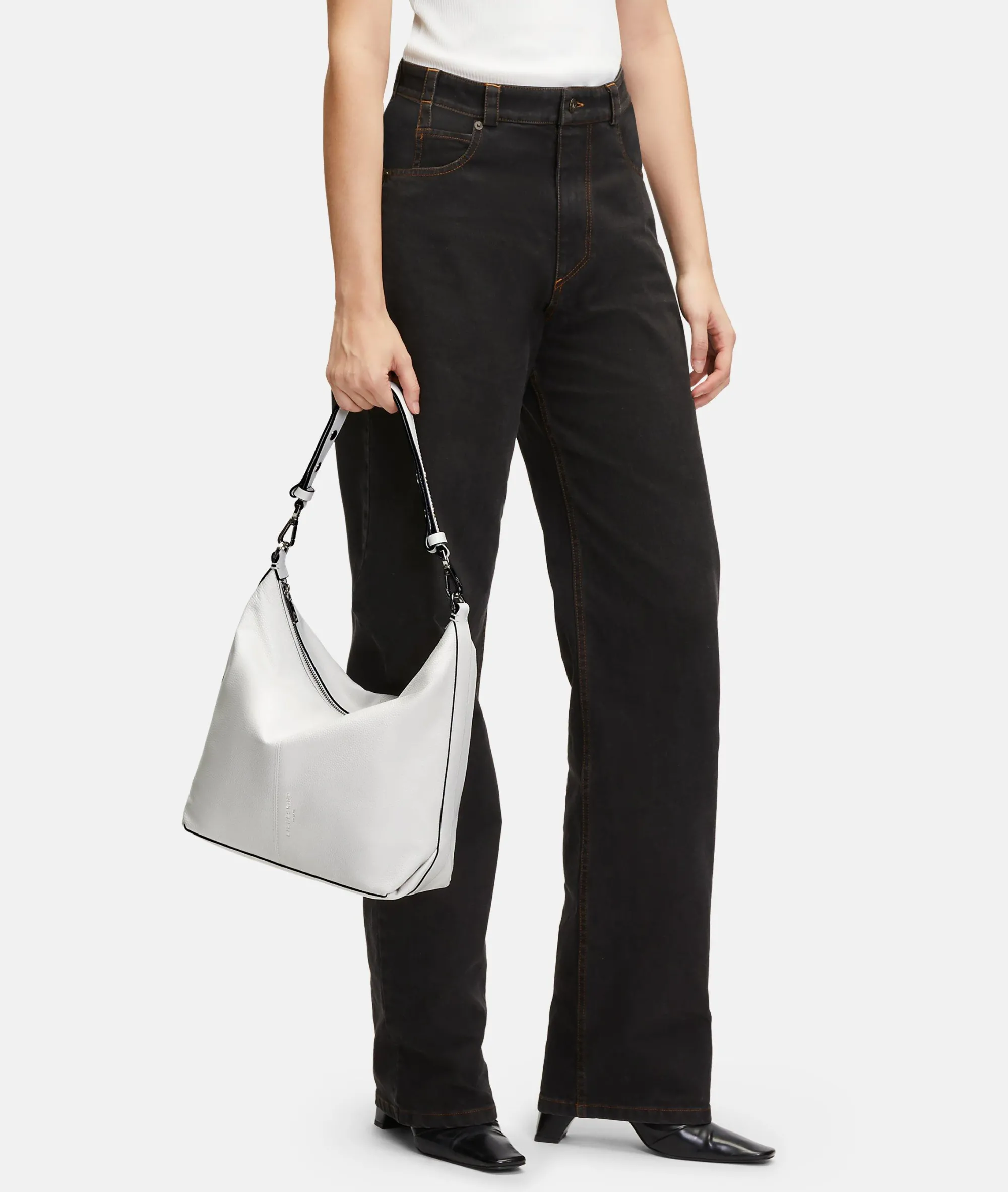 LIEBESKIND BERLIN Paris Hobo M weiß