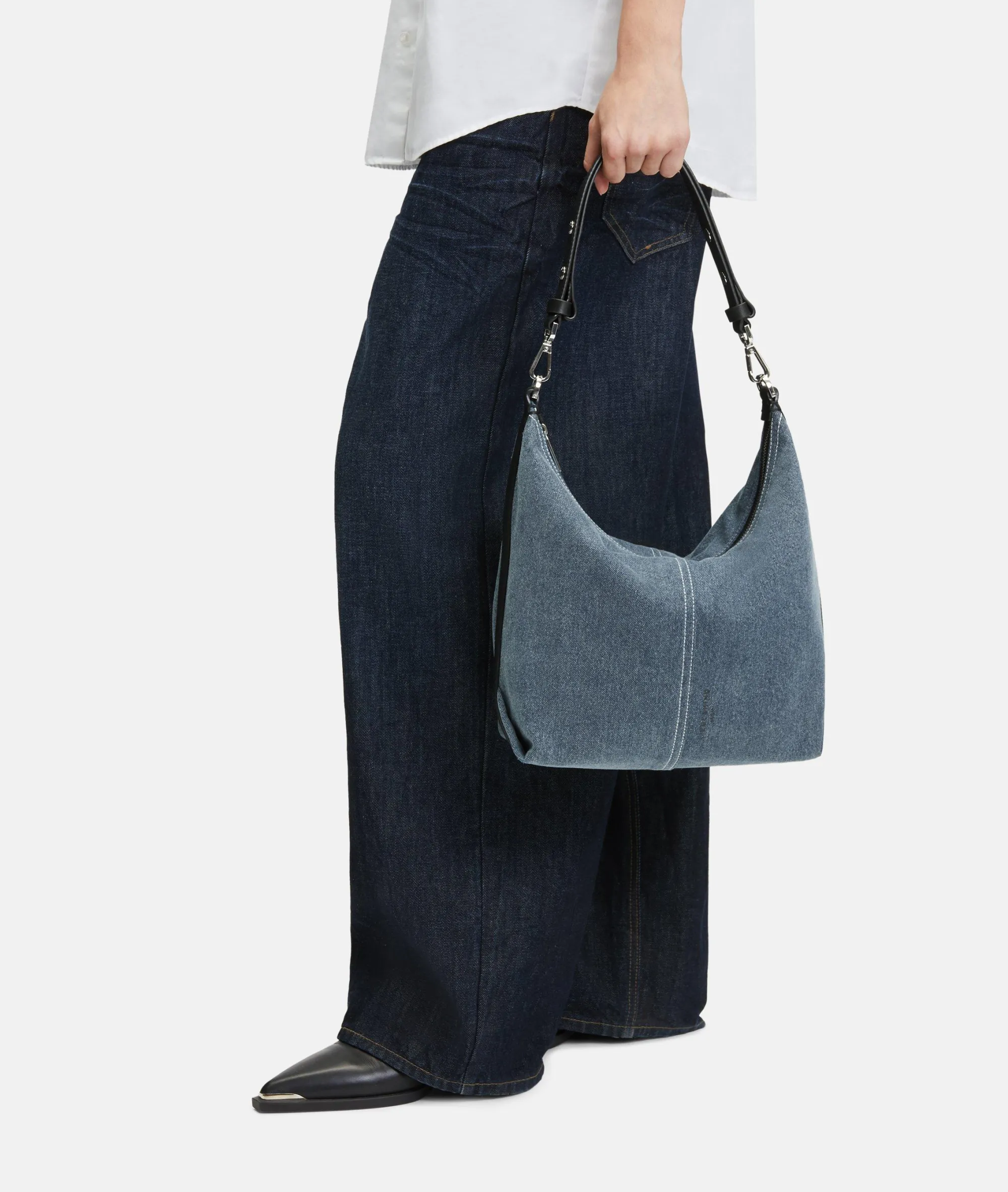 Online LIEBESKIND BERLIN Paris Hobo M blassblau