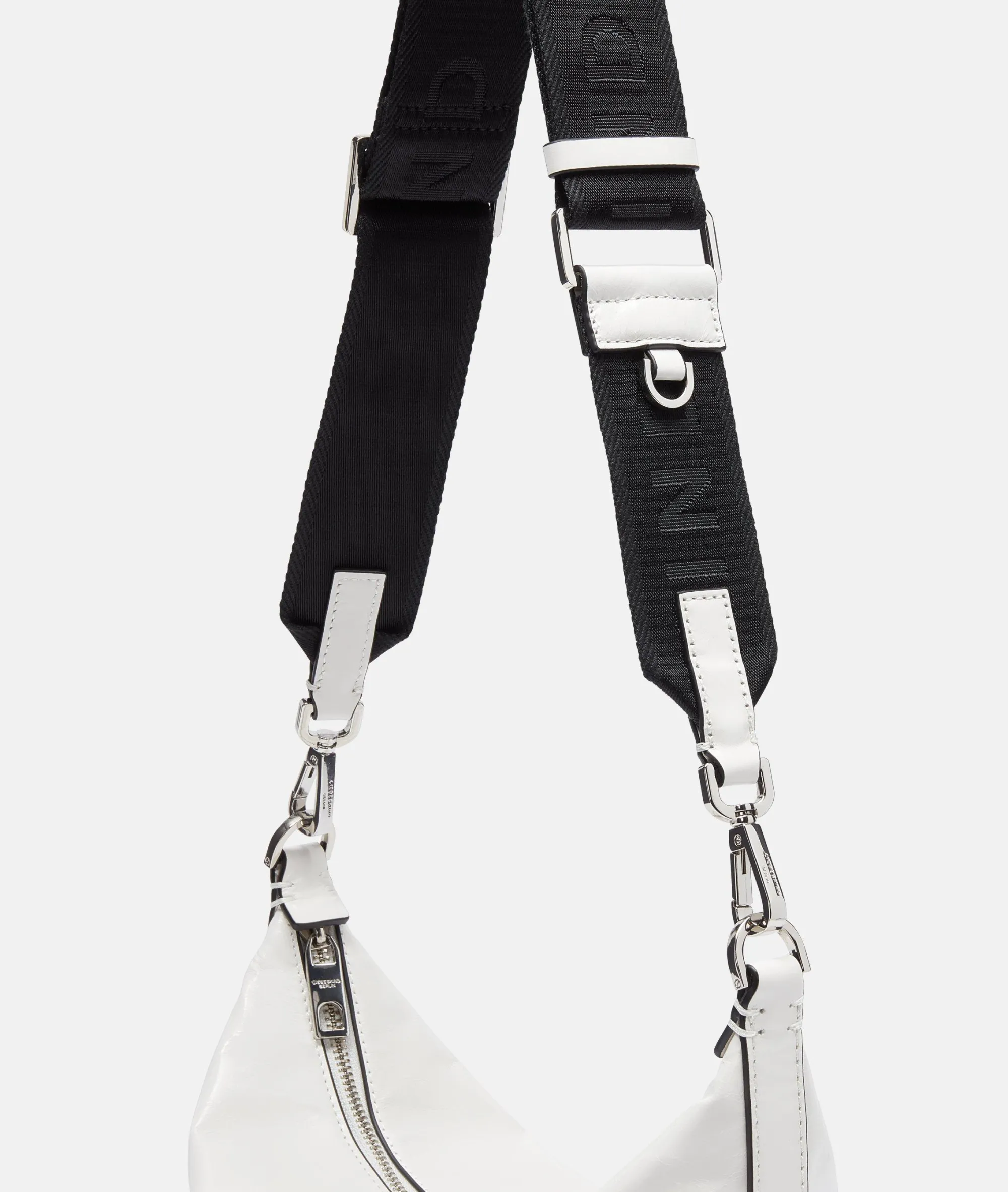 Online LIEBESKIND BERLIN Paris Hobo S weiß