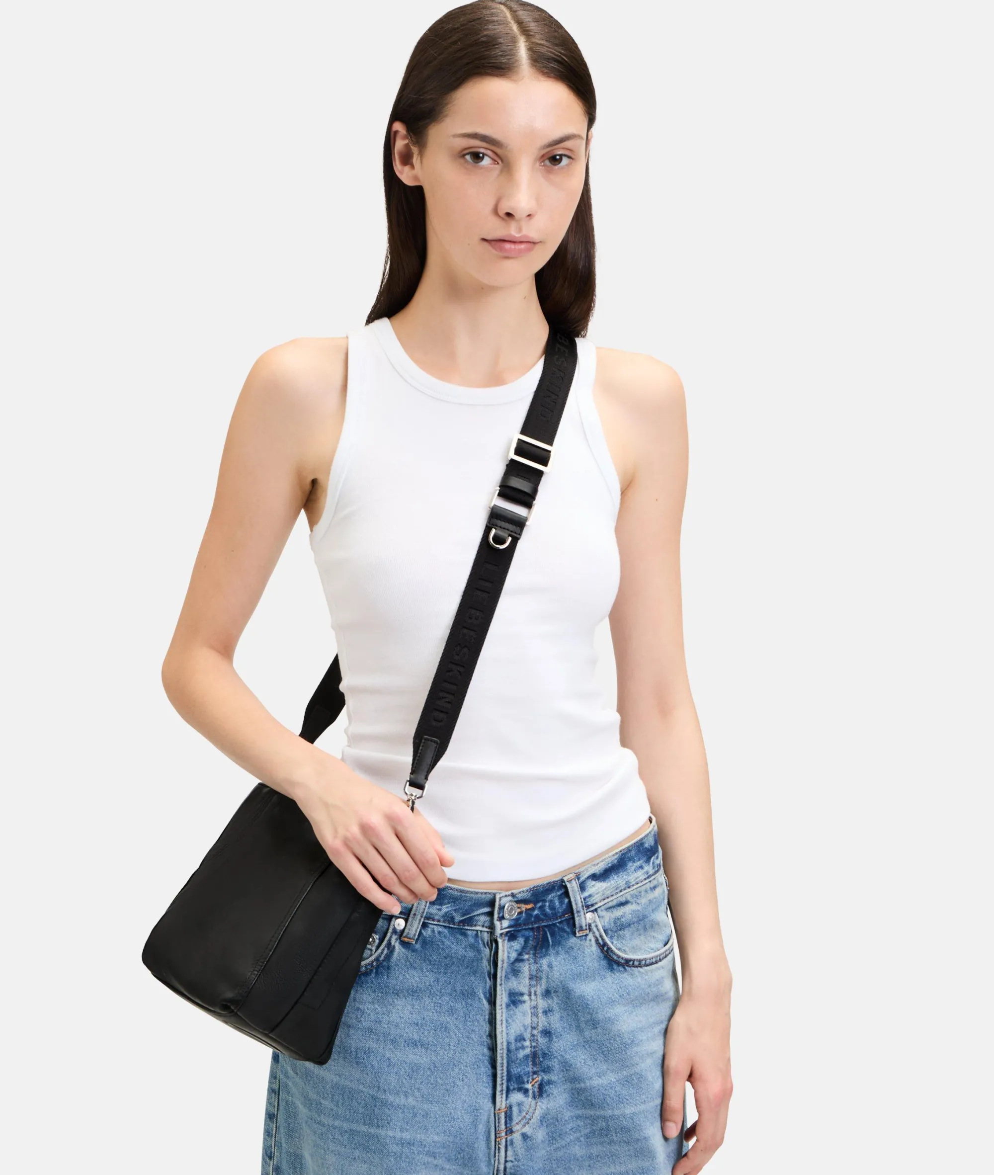 Best LIEBESKIND BERLIN Shoulder Strap schwarz